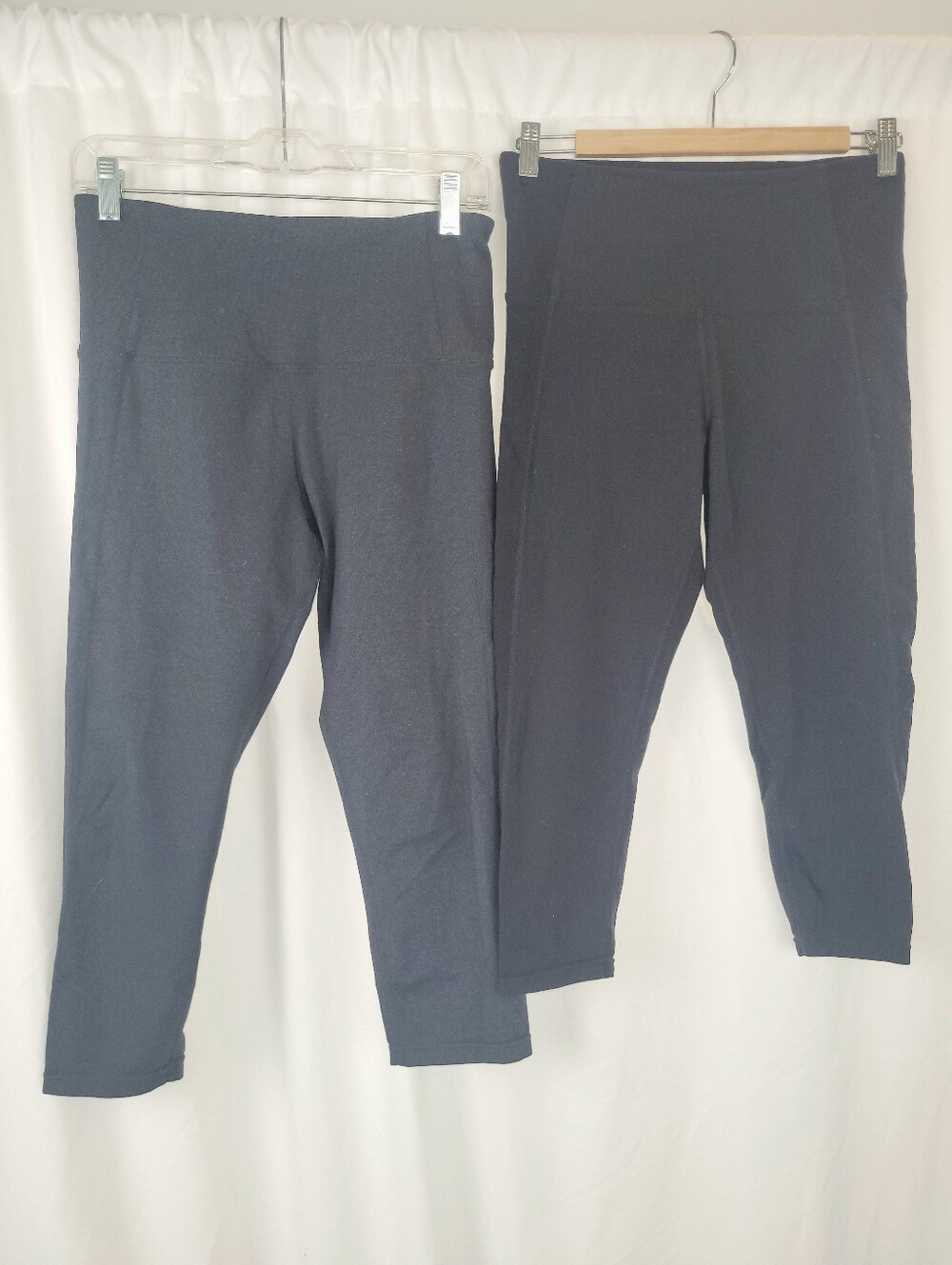 Tuff Athletics High-Rise Capri Leggings Lot of 2 - Black & Grey - Size M
